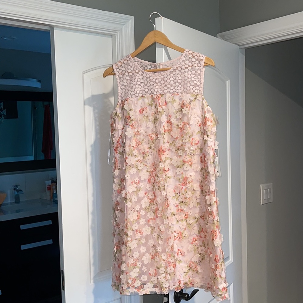 Karl Lagerfeld Paris shift dress floral